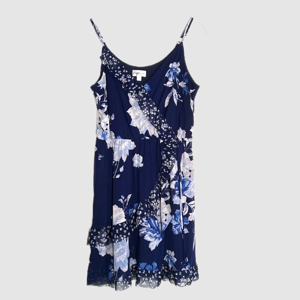 Xhilaration floral Navy and White Dress. Lightweight Mesh. Size S